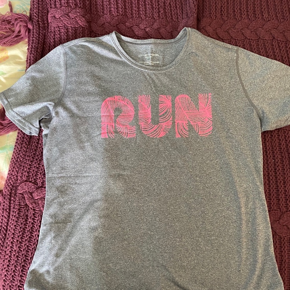 {Brooks} athletic shirt